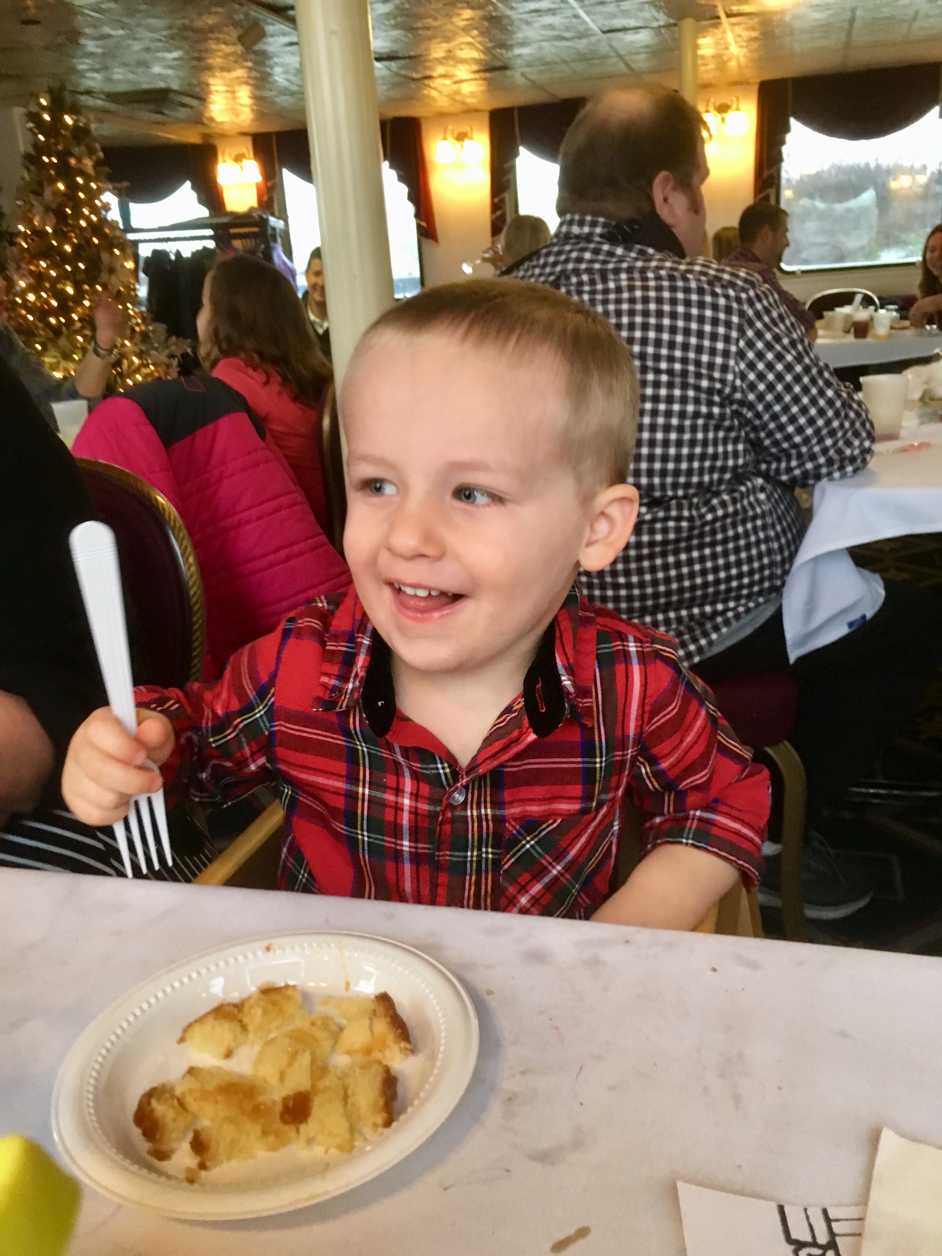 Brunch with Santa on the Mary M Miller Belle of Louisville - Circle City Adventure Kids