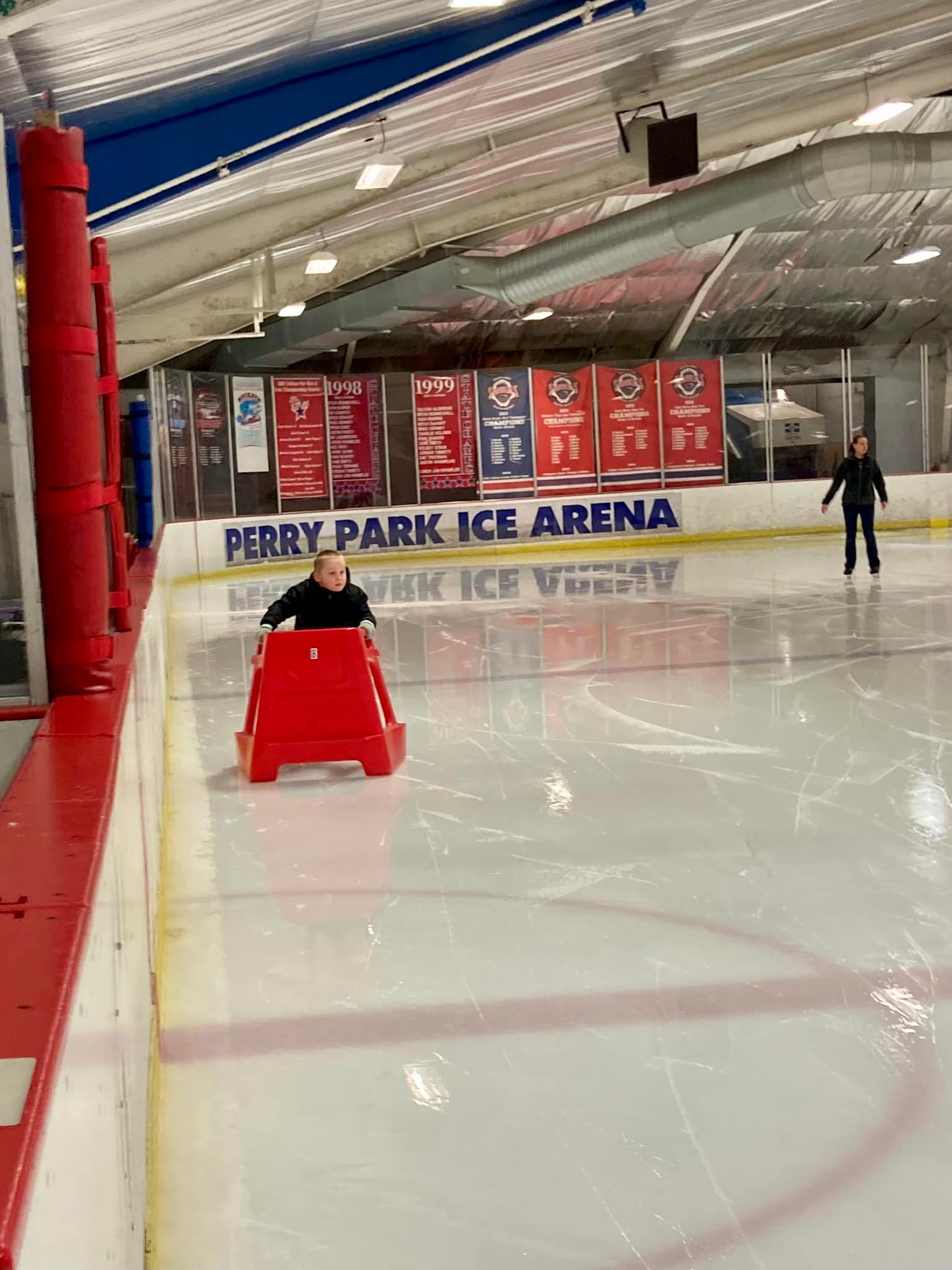 Perry Park Ice Skating Rink - Circle City Adventure Kids